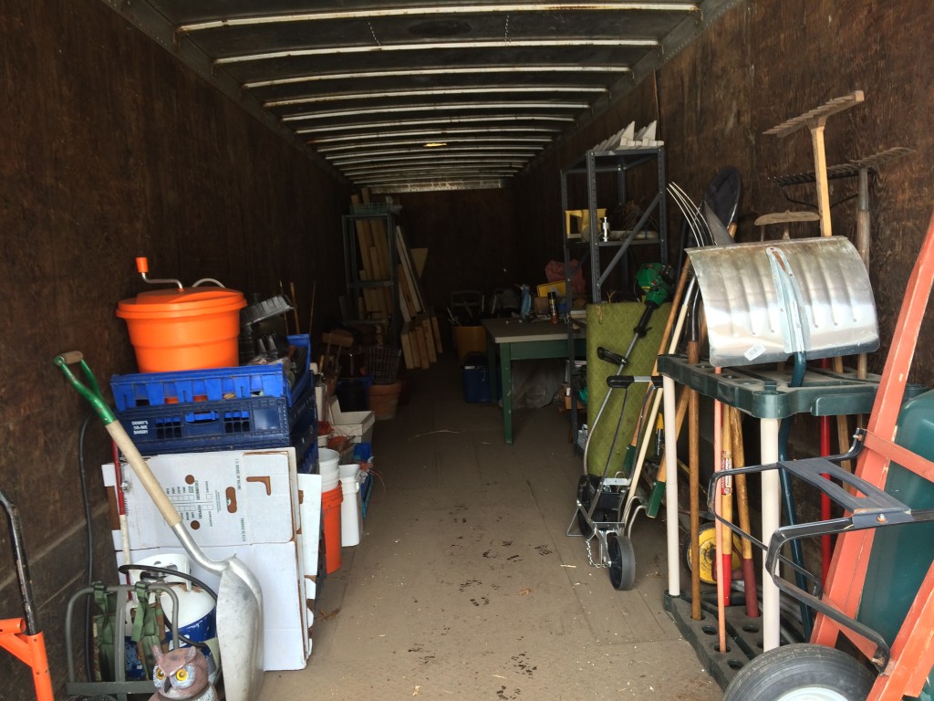 getting the semitruck trailer organized